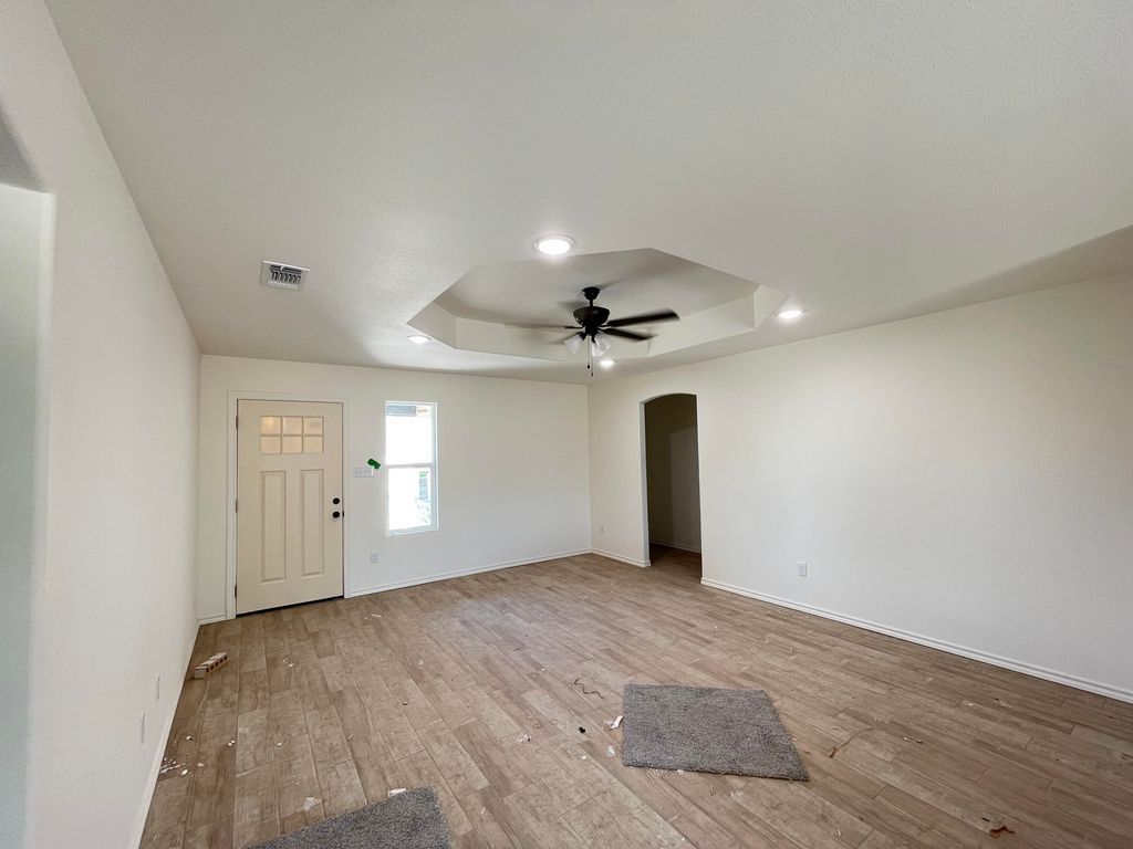 Image 3 of property listing at 3802 Crockett Street, San Angelo, TX 76903