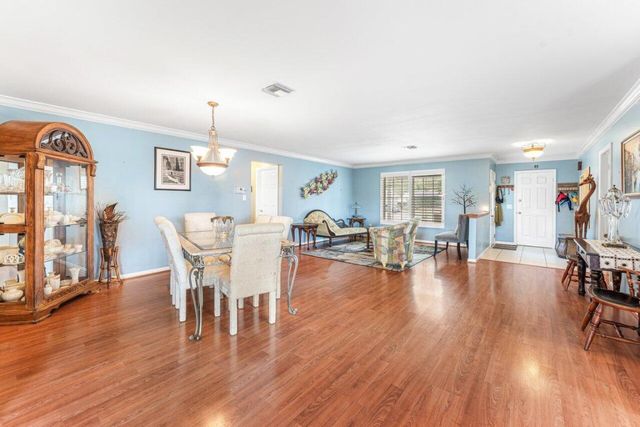 7332 Oakmont Drive, Lake Worth, FL 33467