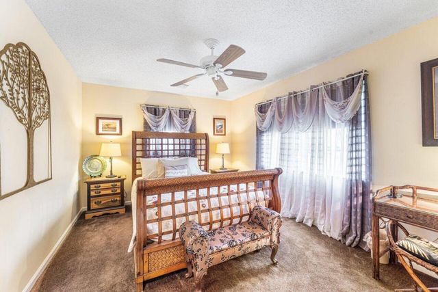 7332 Oakmont Drive, Lake Worth, FL 33467