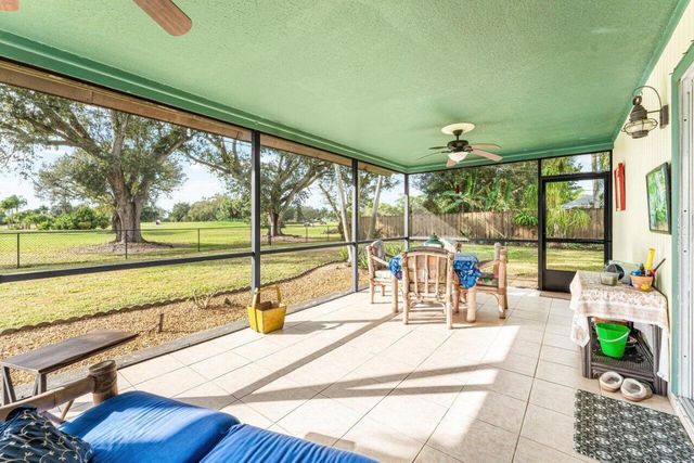 7332 Oakmont Drive, Lake Worth, FL 33467