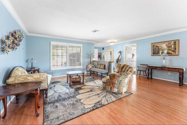 7332 Oakmont Drive, Lake Worth, FL 33467