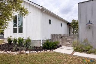 5 Cripple Creek Court, Wimberley, TX 78676