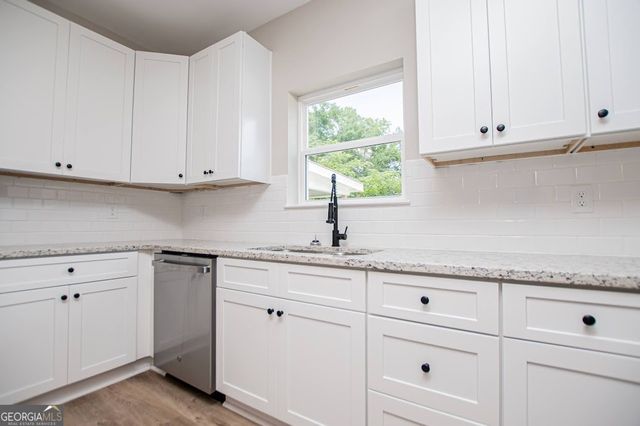 115 Pine Street, Carrollton, GA 30117