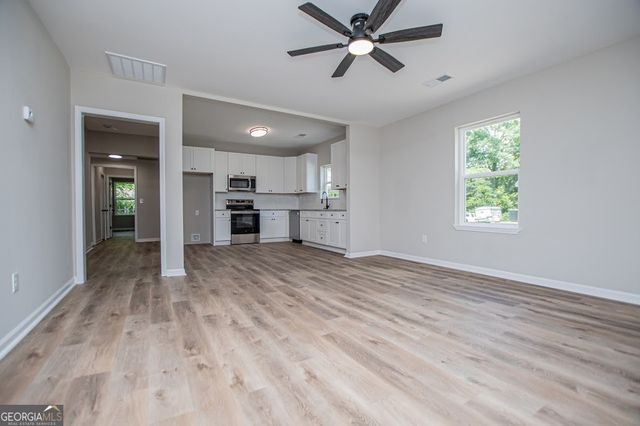 115 Pine Street, Carrollton, GA 30117