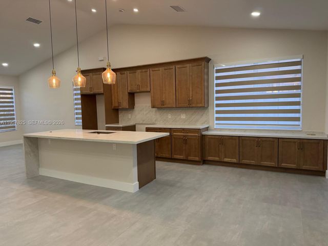 755 Falling Water Rd, Weston, FL 33326