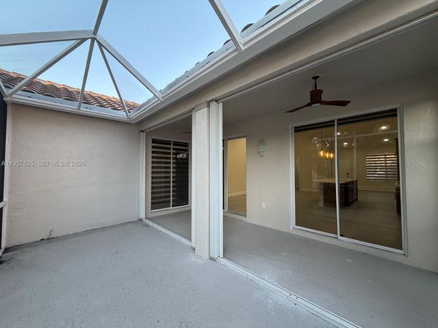 755 Falling Water Rd, Weston, FL 33326