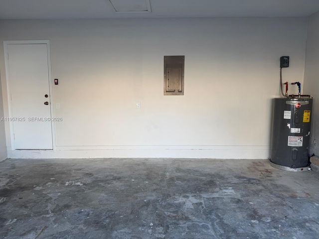 755 Falling Water Rd, Weston, FL 33326