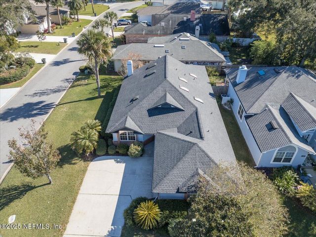 1193 LINKSIDE Court E, Atlantic Beach, FL 32233