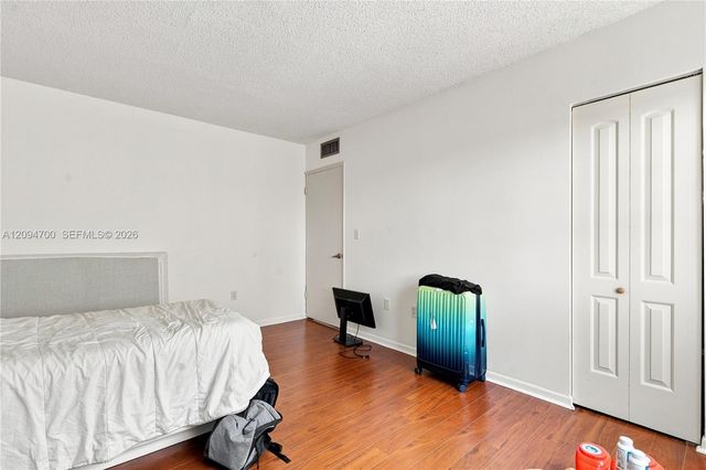 10253 NW 9th St Circle 407-6, Miami, FL 33172