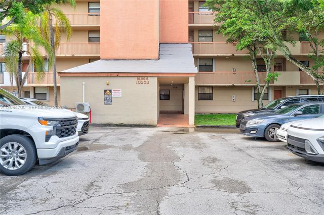 10253 NW 9th St Circle 407-6, Miami, FL 33172