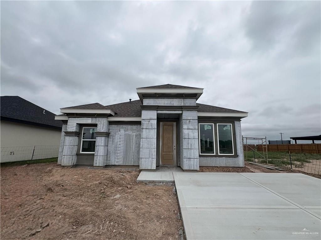 1101 N Altuve Drive, Edinburg, TX 78541