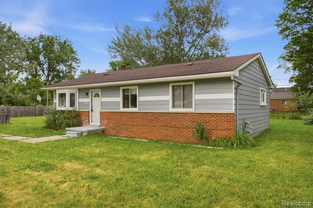 6291 Edmund Street, Romulus, MI 48174
