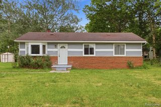 6291 Edmund Street, Romulus, MI 48174
