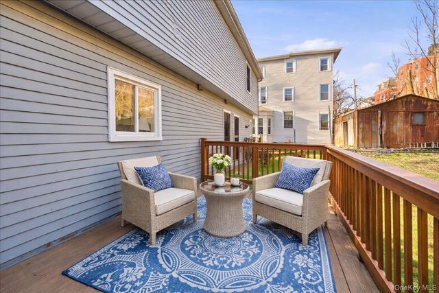 208 Woodworth Avenue A, Yonkers, NY 10701