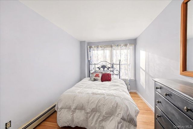 208 Woodworth Avenue A, Yonkers, NY 10701