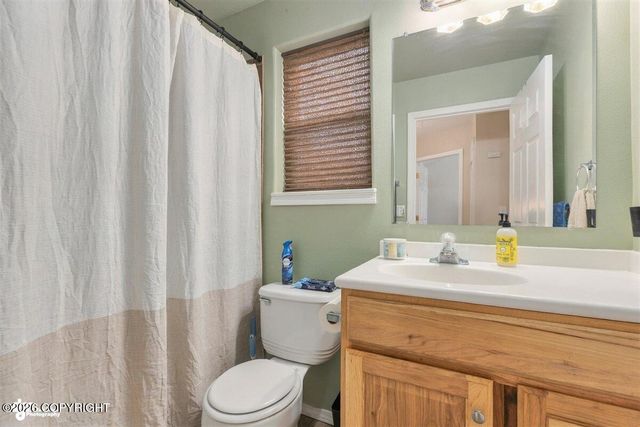 10127 Crest View Lane, Eagle River, AK 99577