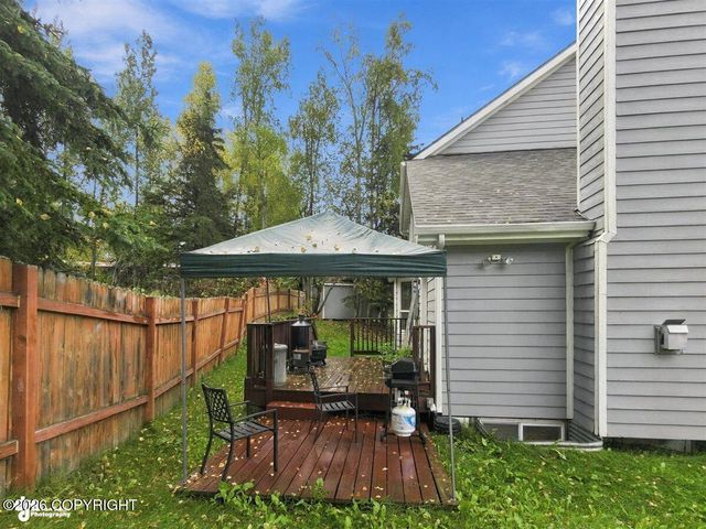 10127 Crest View Lane, Eagle River, AK 99577