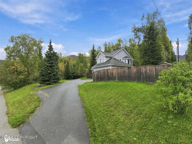 10127 Crest View Lane, Eagle River, AK 99577