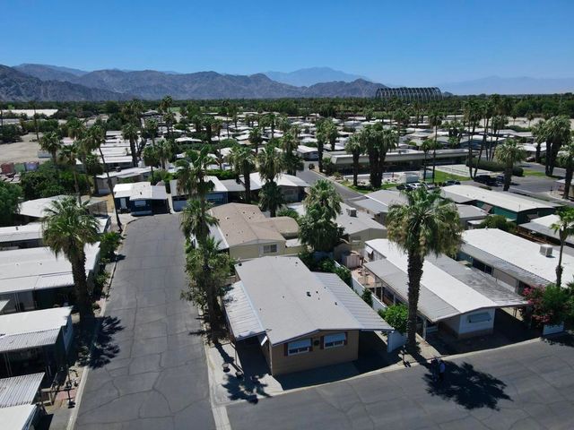 51555 Monroe Street 94, Indio, CA 92201