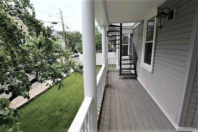 40 Evergreen Ave one, Somerville, MA 02145