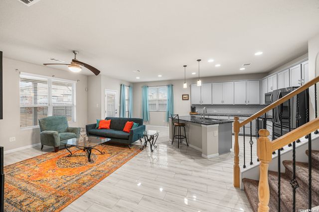 10223 Meadow Lark, Converse, TX 78109