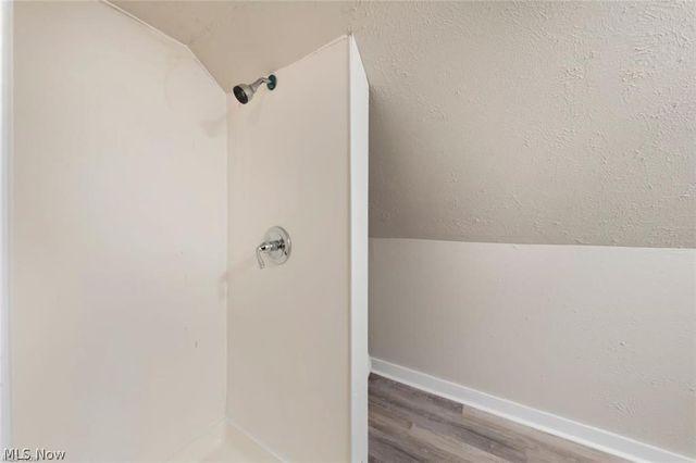 2016 W 85th Street, Cleveland, OH 44102