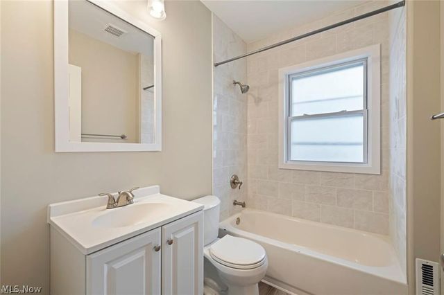 2016 W 85th Street, Cleveland, OH 44102