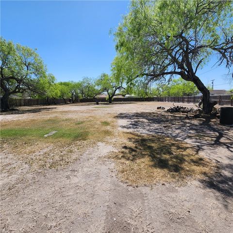315 Elizabeth Ave, Kingsville, TX 78363