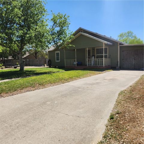 315 Elizabeth Ave, Kingsville, TX 78363