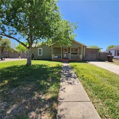 315 Elizabeth Ave, Kingsville, TX 78363