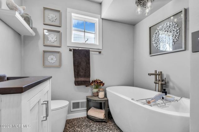 703 Sea Girt Avenue, Sea Girt, NJ 08750