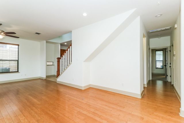 1212 Woodland Ave A, Austin, TX 78704