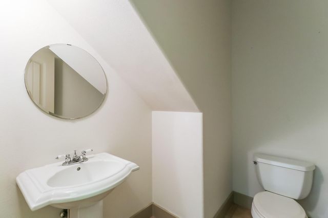 1212 Woodland Ave A, Austin, TX 78704