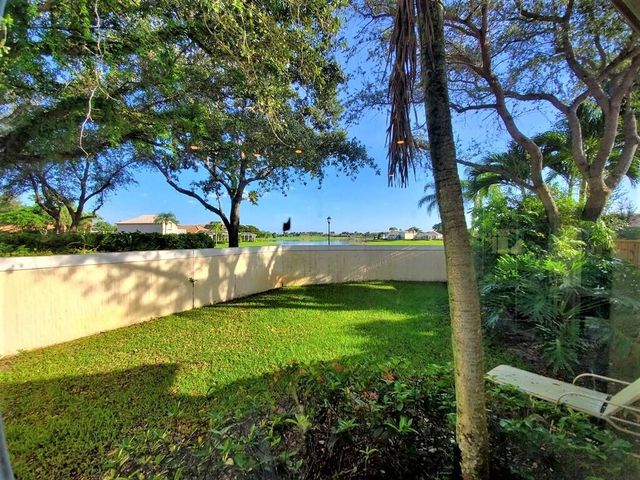 46 Pinnacle Cove, Palm Beach Gardens, FL 33418