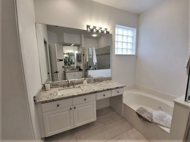 46 Pinnacle Cove, Palm Beach Gardens, FL 33418