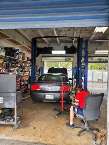 4010 E 8th Avenue, Hialeah, FL 33013
