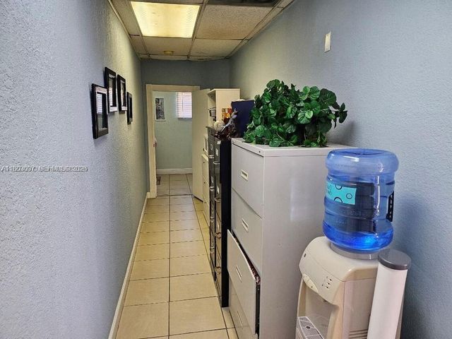 4010 E 8th Avenue, Hialeah, FL 33013
