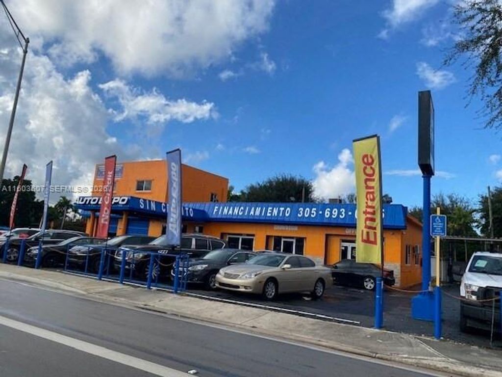 4010 E 8th Avenue, Hialeah, FL 33013