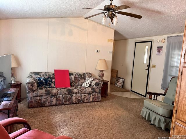 139 Quail Ridge, Kyle, TX 78640