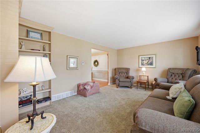 197 Greenfield Drive, Tonawanda, NY 14150