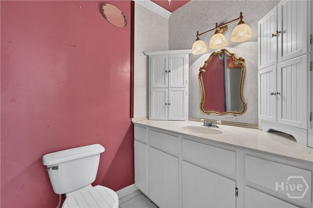 1 Lansing Avenue, Savannah, GA 31406