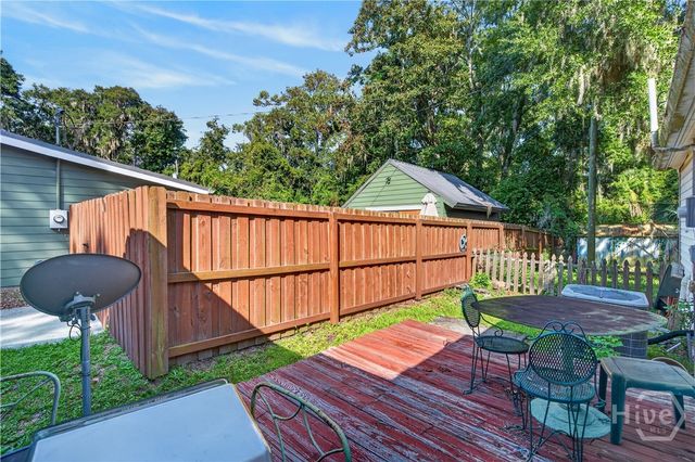 1 Lansing Avenue, Savannah, GA 31406
