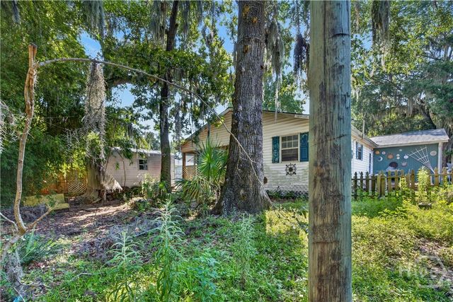1 Lansing Avenue, Savannah, GA 31406