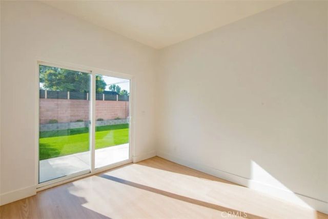16433 Gledhill Street, North Hills, CA 91343