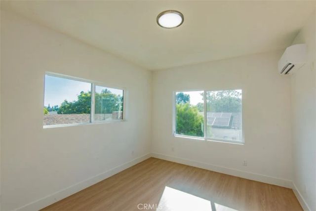 16433 Gledhill Street, North Hills, CA 91343