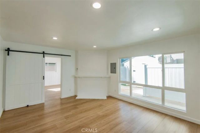 16433 Gledhill Street, North Hills, CA 91343