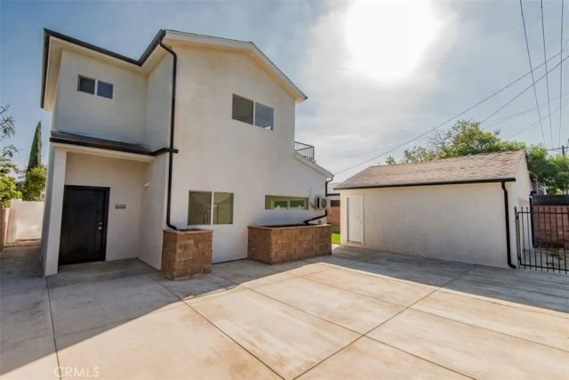 16433 Gledhill Street, North Hills, CA 91343