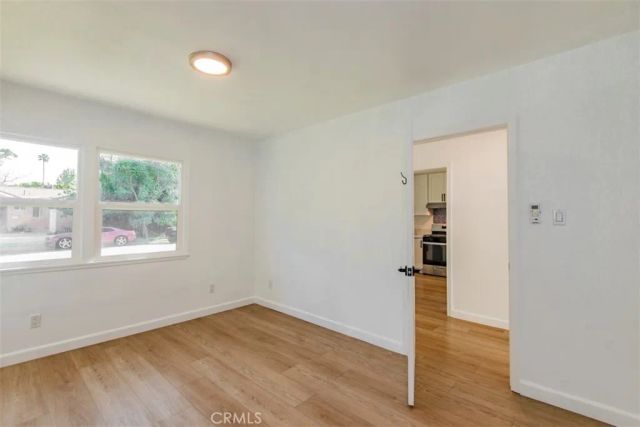16433 Gledhill Street, North Hills, CA 91343