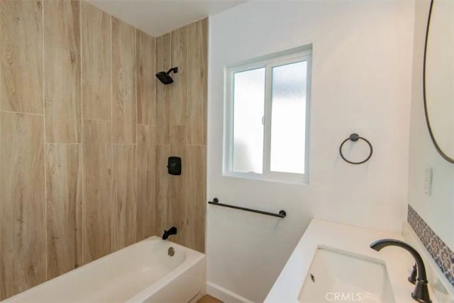 16433 Gledhill Street, North Hills, CA 91343