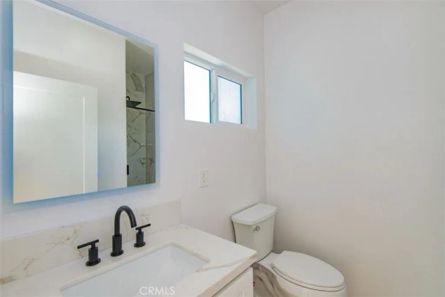 16433 Gledhill Street, North Hills, CA 91343